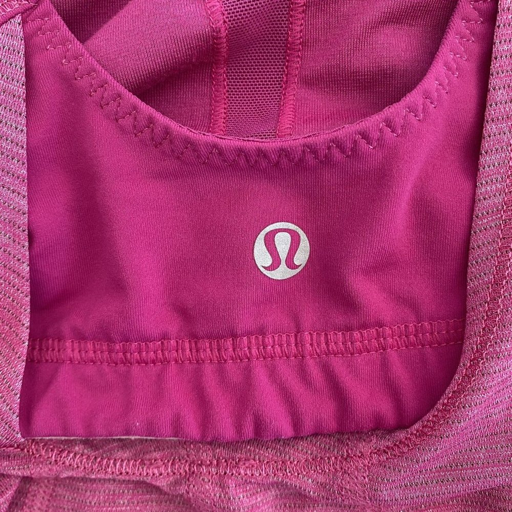 Lululemon Workout Activewear Full Length Tank Top w/ Built In Bra | Size 6 - Picture 9 of 11